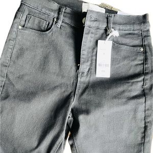 Black Skinny Jeans